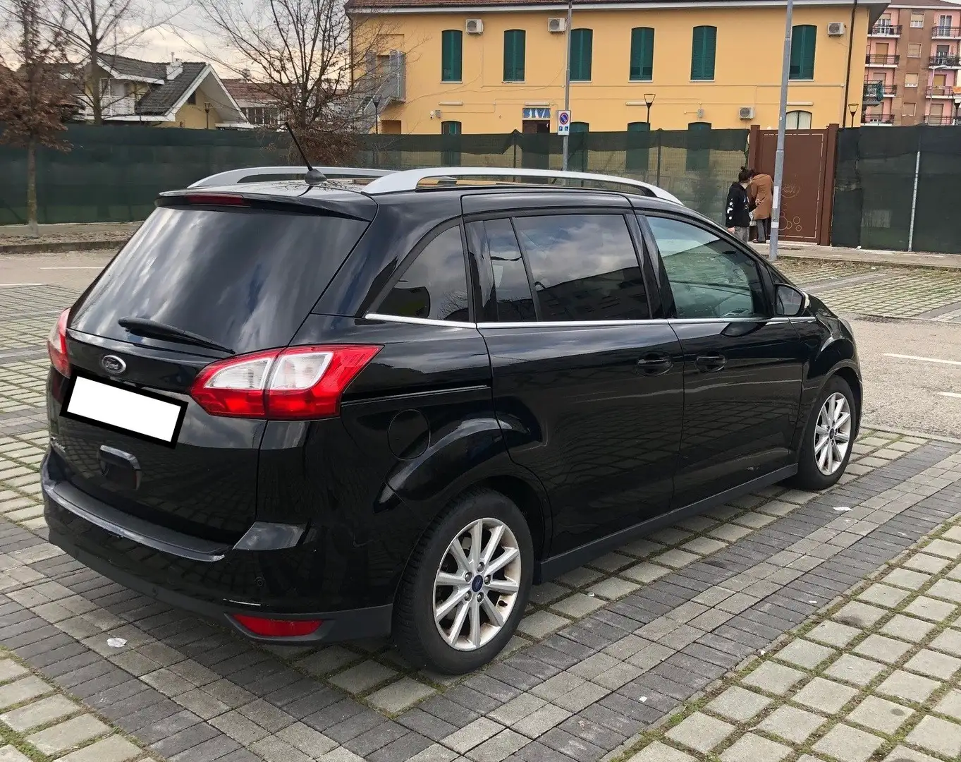 Ford C-Max C-Max 7 III 2015 C-Max7 1.5 tdci Business s Nero - 2