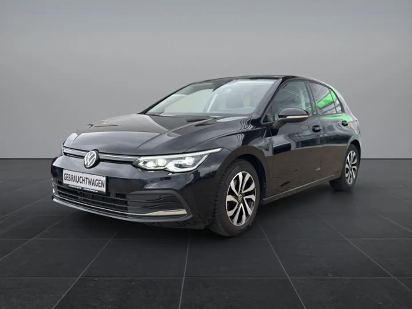 Volkswagen Golf VIII 2.0TDI DSG Active Matrix/Pano/AHK/HUD Schwarz - 2