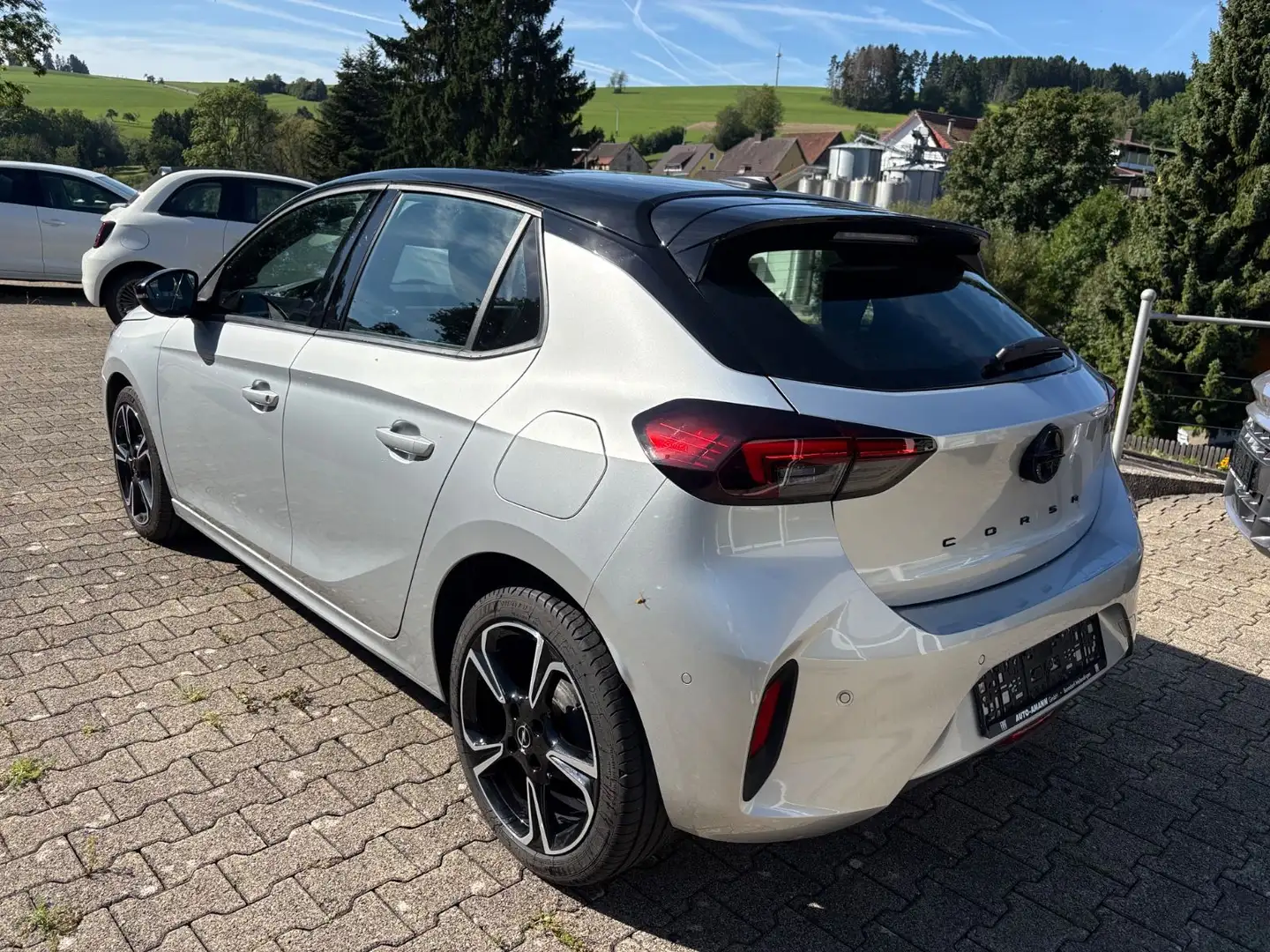 Opel Corsa F 1.2 Turbo, GS Zilver - 2