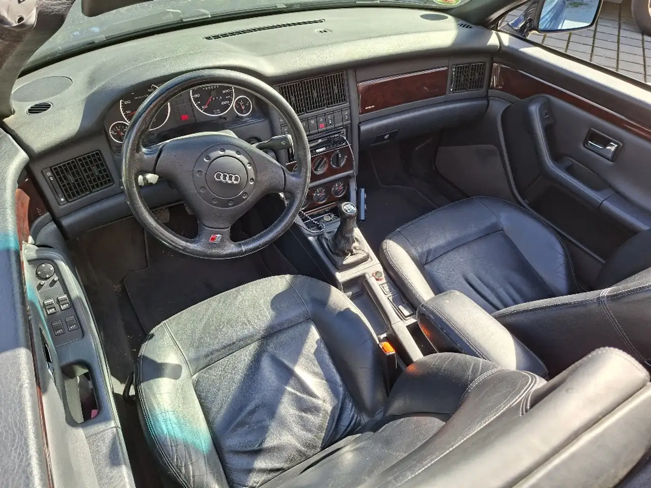 Audi Cabriolet 2.6 (E), foto 12