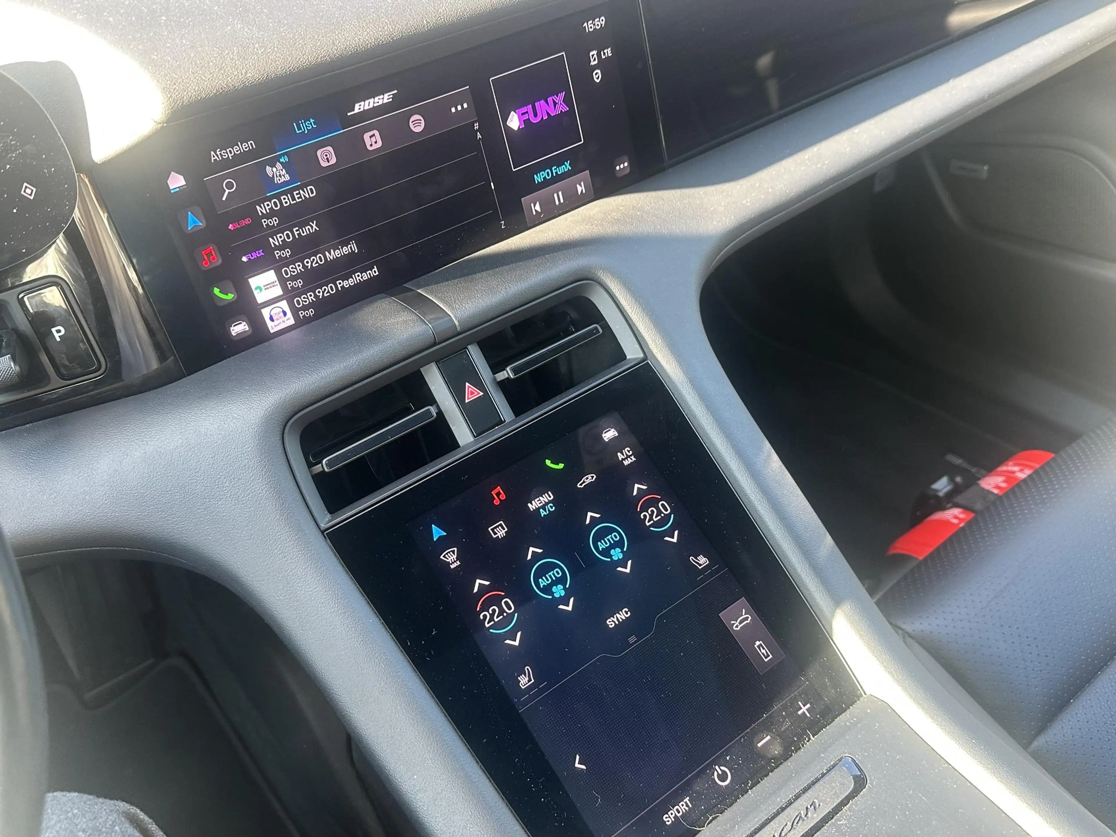 Porsche Taycan 79 kWh SOH 92% | MEM. SEAT | BOSE BOXEN | PANO | S — photo 26