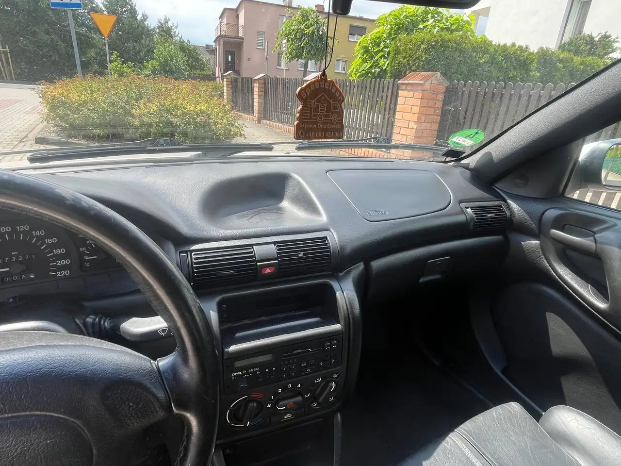 Opel Astra Cabrio 1.6i Bertone Edition, nur 73000tkm, foto 8