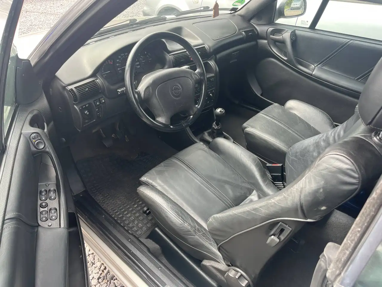 Opel Astra Cabrio 1.6i Bertone Edition, nur 73000tkm, foto 7