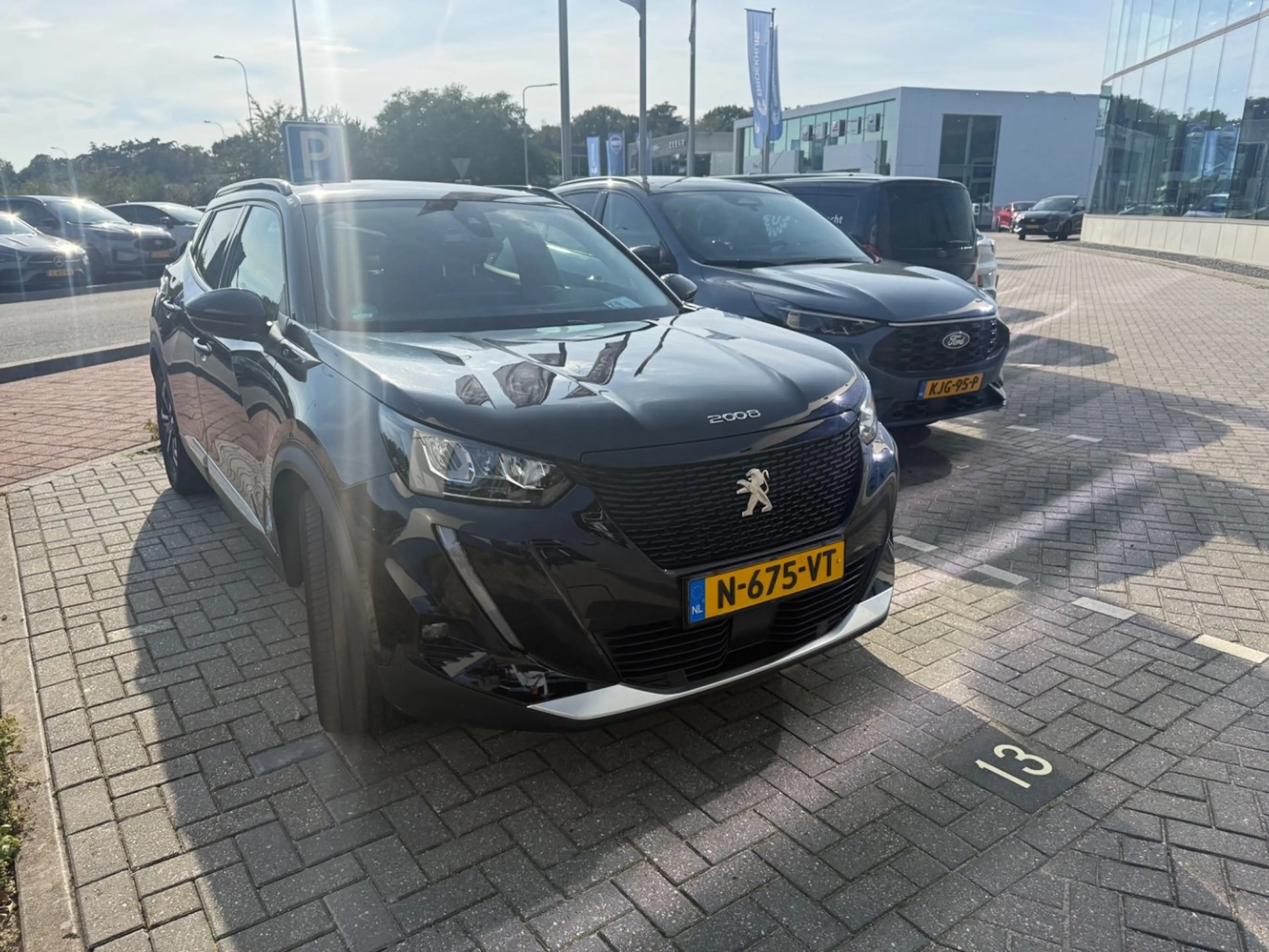 Peugeot e-2008 EV Allure Pack 50 kWh Stoelverwarming | Camera | C — photo 6
