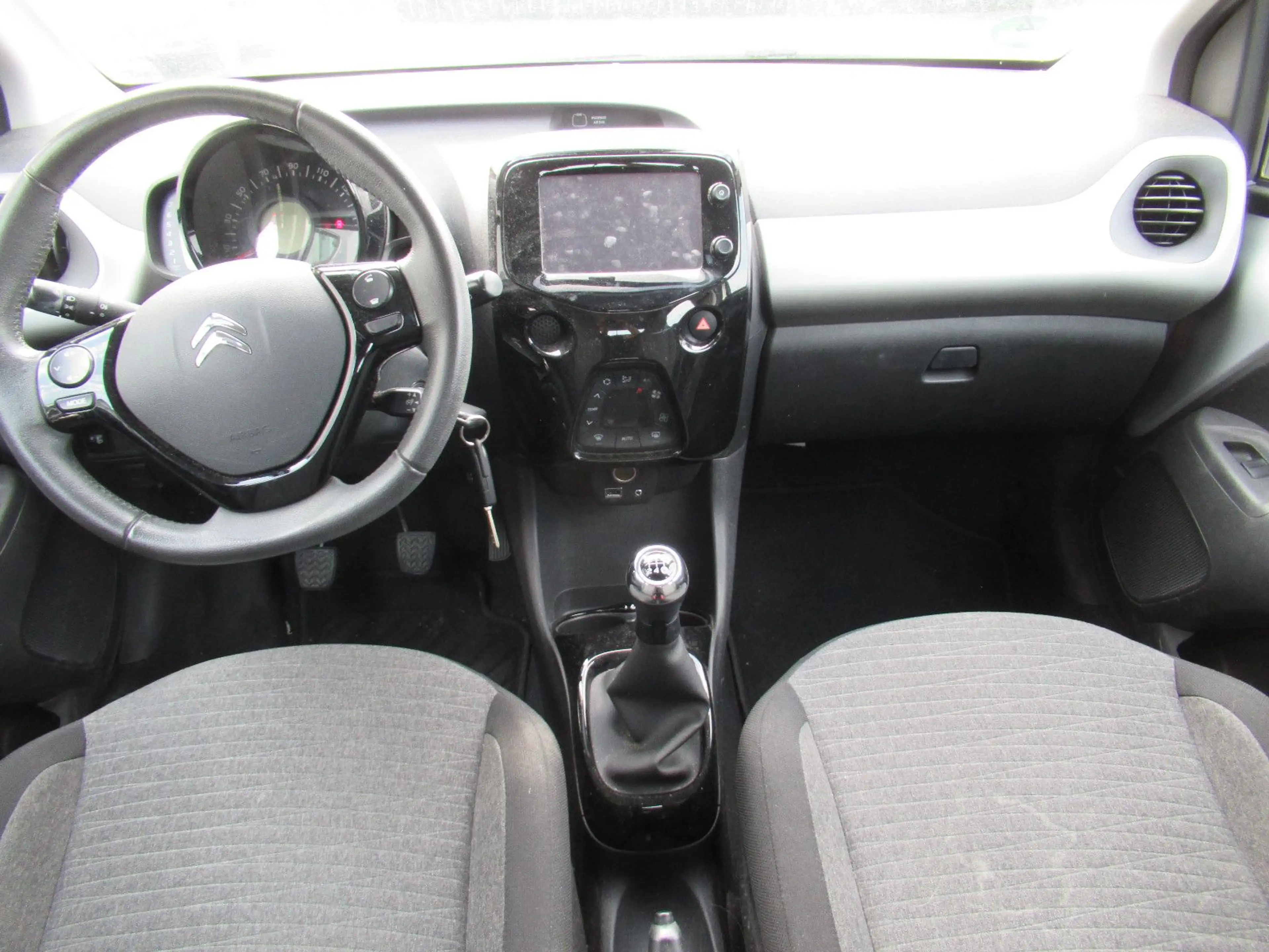 Citroen C1 Shine*Kamera*Klima*Touchscreen* — photo 13