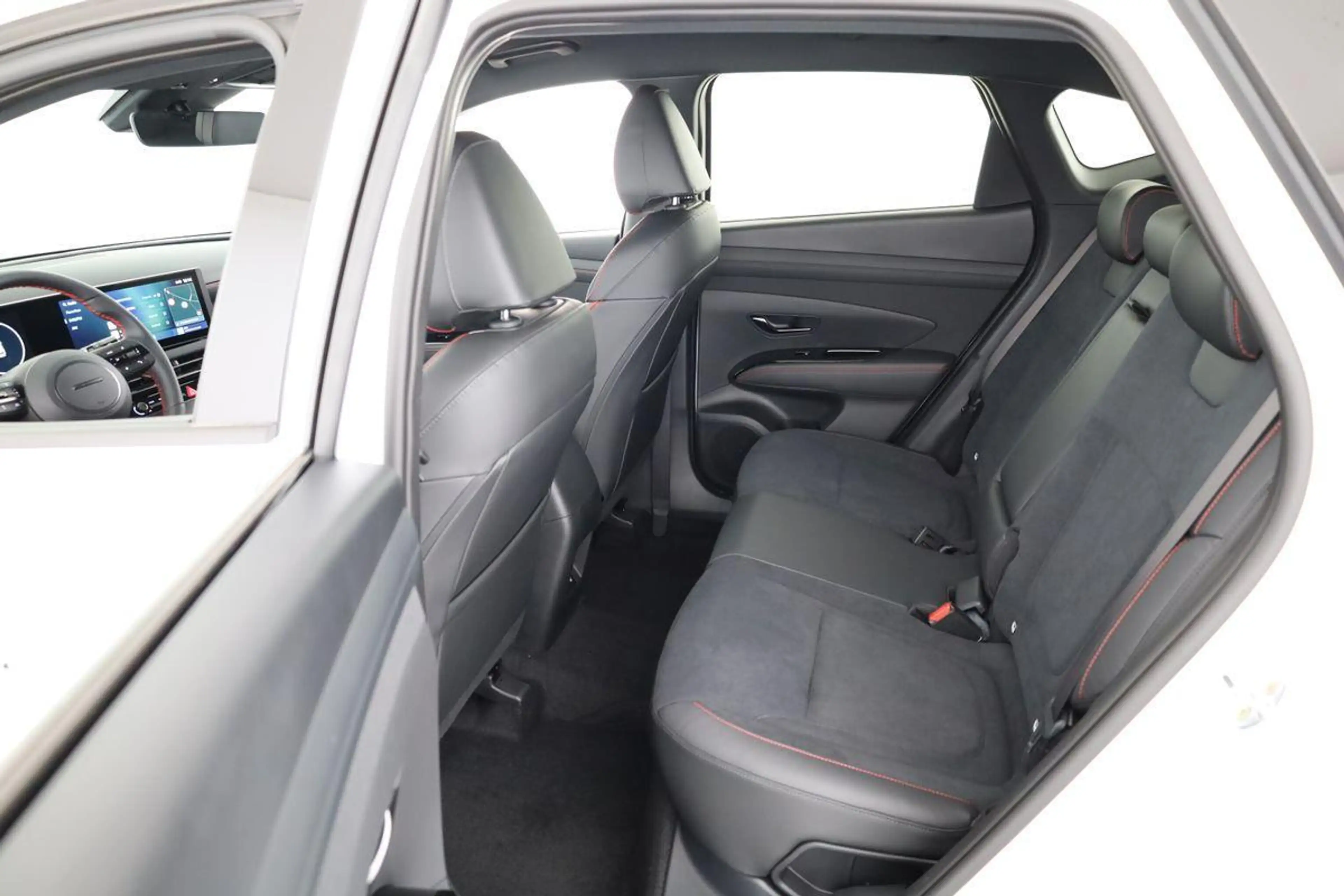 Hyundai TUCSON N Line 2WD 1.6 T-GDI DCT N-LINE, el. Klappe, Na... — photo 11