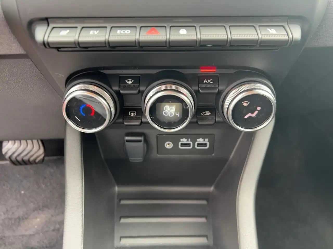 Renault Clio Evolution Full Hybrid E-Tech 145, миниатюра 14