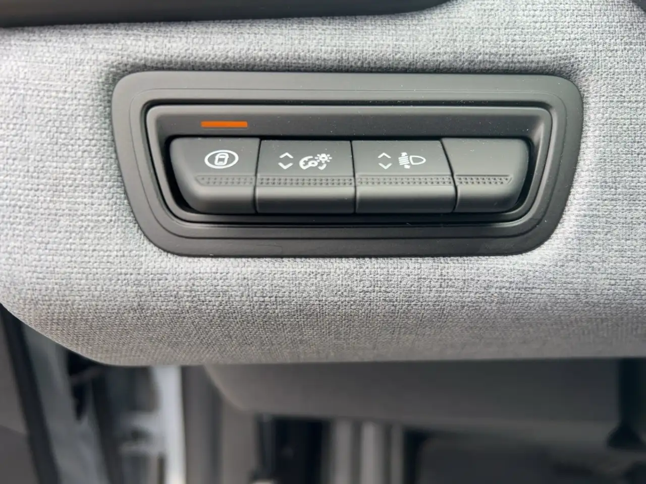 Renault Clio Evolution Full Hybrid E-Tech 145, миниатюра 15