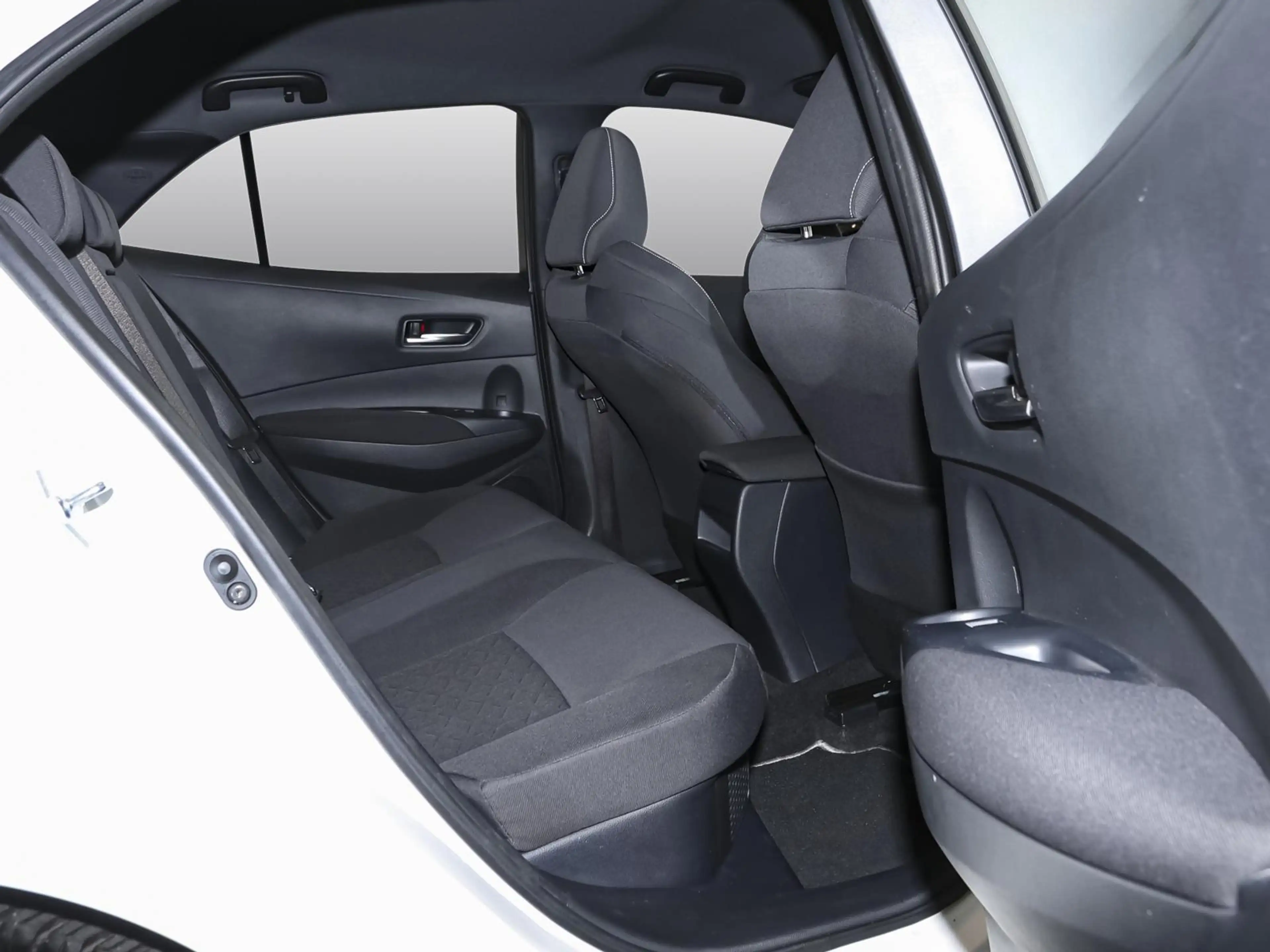 Toyota Corolla 1.8 Hybrid Comfort  KLIMA Carplay ACC Kamera — photo 7