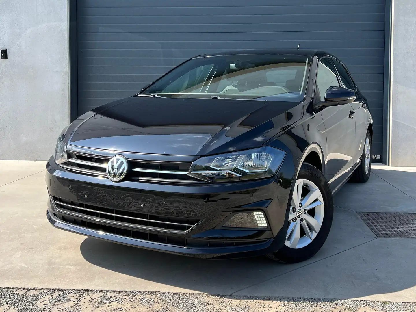 Volkswagen Polo 1.0 TSi DSG | Carplay | PDC | Garantie Noir - 1