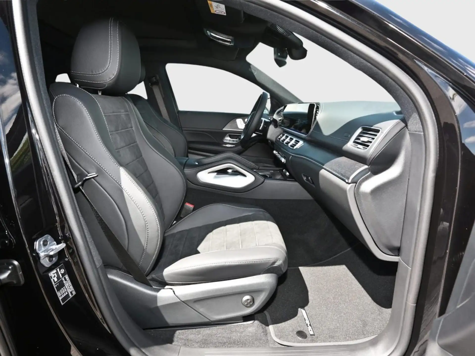 벤츠 Mercedes-Benz GLE GLE 450 2026 검정 사진 7