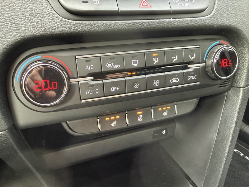 Kia Ceed SW / cee'd SW Sportswagon 1.0 T-GDi DynamicPlusLine Navi + Camer — photo 13