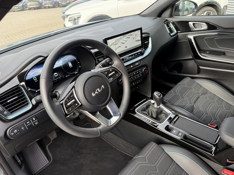 Kia Ceed SW / cee'd SW Sportswagon 1.0 T-GDi DynamicPlusLine Navi + Camer — photo 12