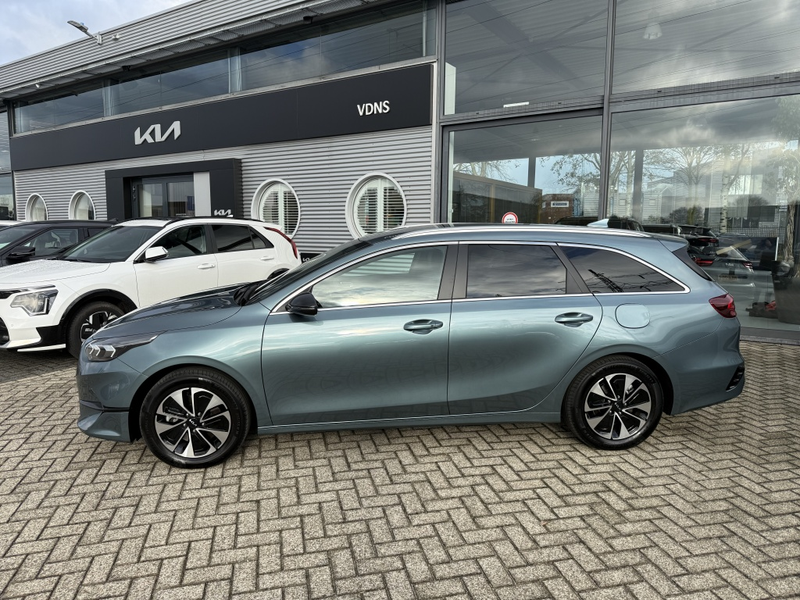 Kia Ceed SW / cee'd SW Sportswagon 1.0 T-GDi DynamicPlusLine Navi + Camer — photo 3
