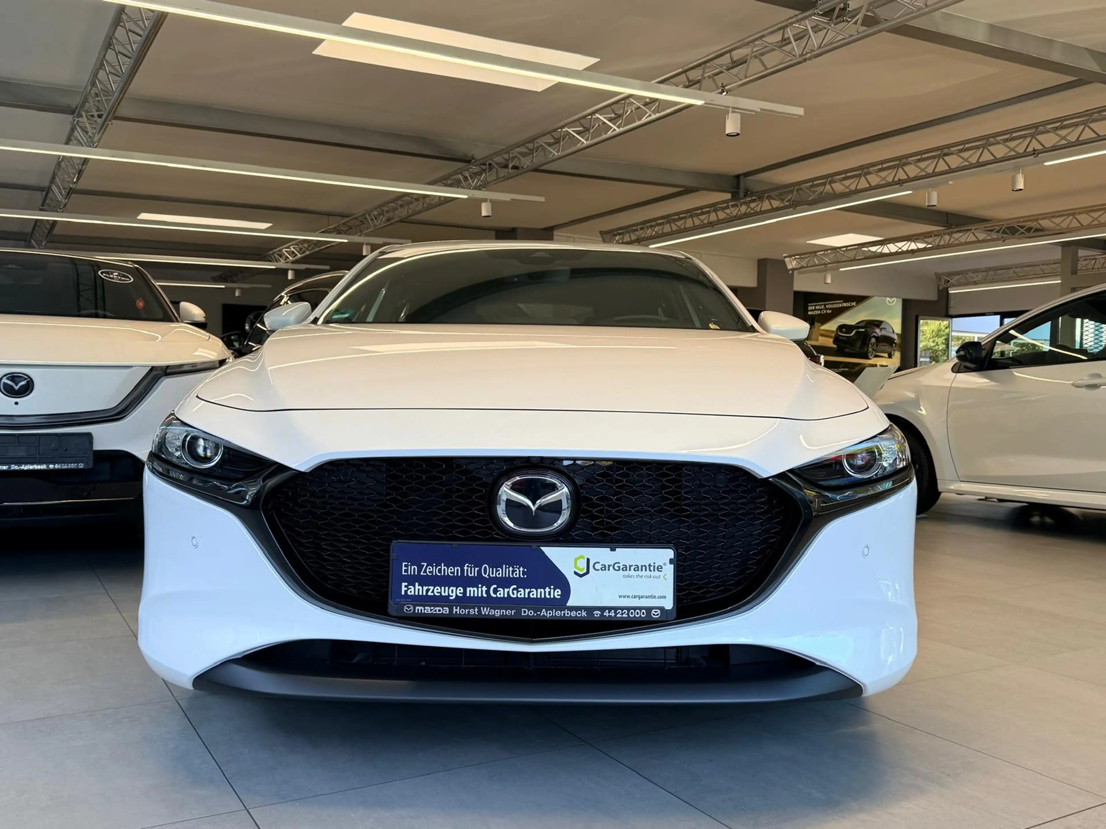 Mazda 3 Selection 150 PS *Premium-Paket*Navi*Bose* — photo 3