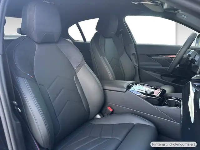 BMW M view 6