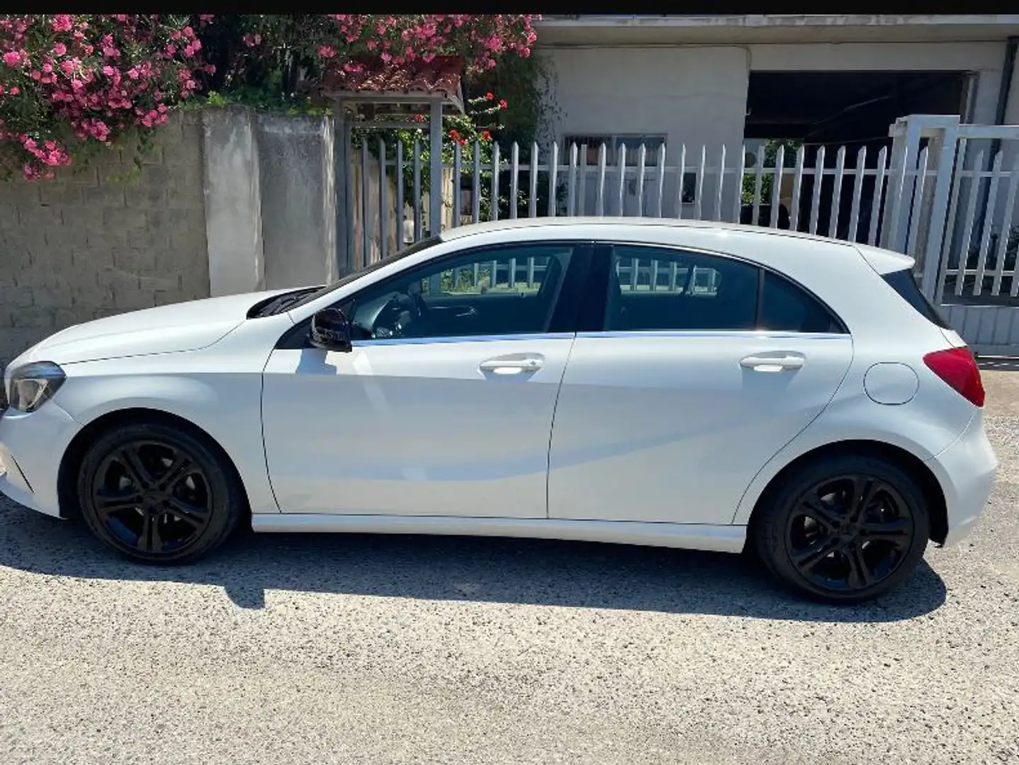 Mercedes-Benz A 180 Classe A - W176 cdi Executive auto E6 Bianco - 2