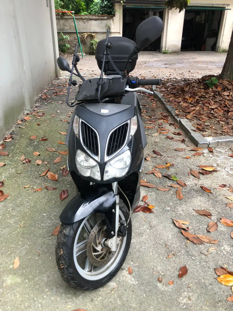 Aprilia Sportcity 200 Černá - 2