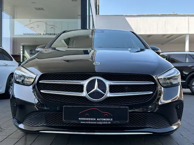 Mercedes-Benz B-Class view 5