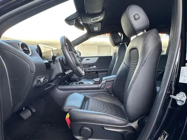 Mercedes-Benz B-Class view 11