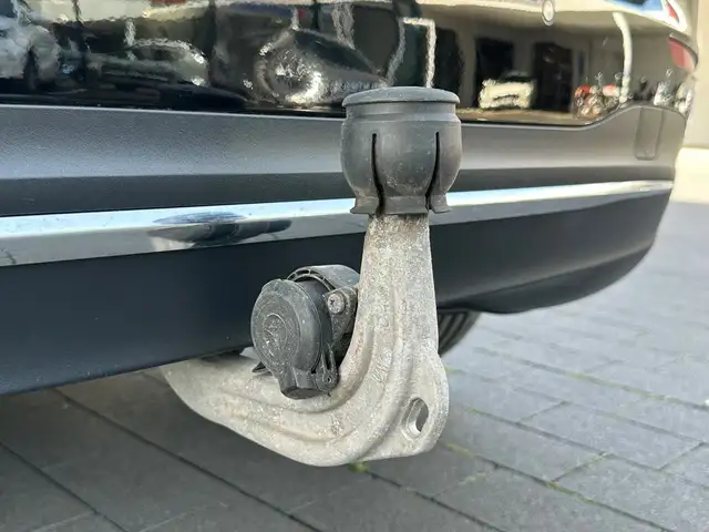 Mercedes-Benz B-Class view 10