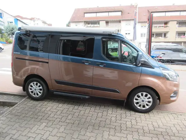 Ford Tourneo Custom