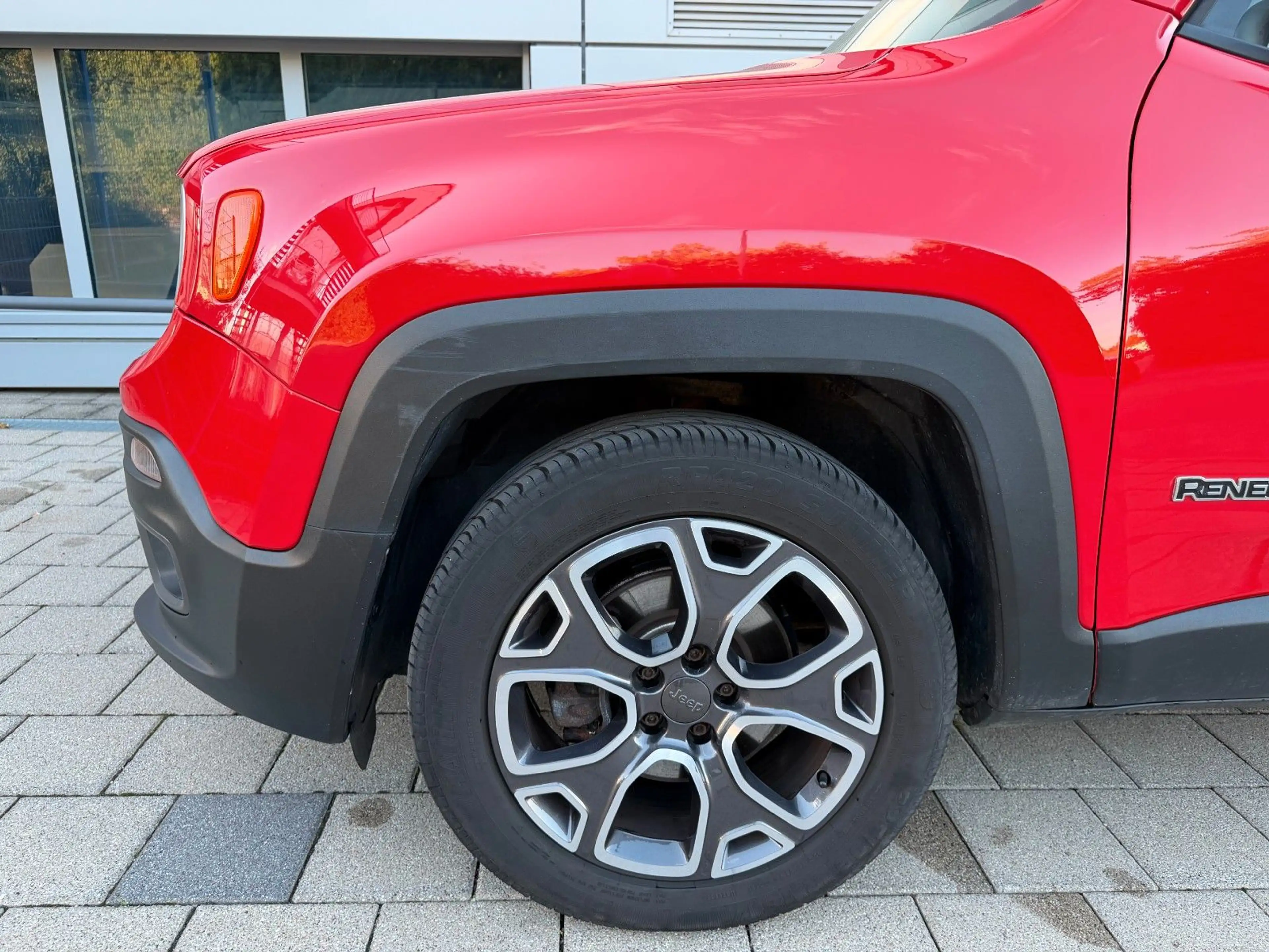 Jeep Renegade 2.0D Limited 4WD — photo 12