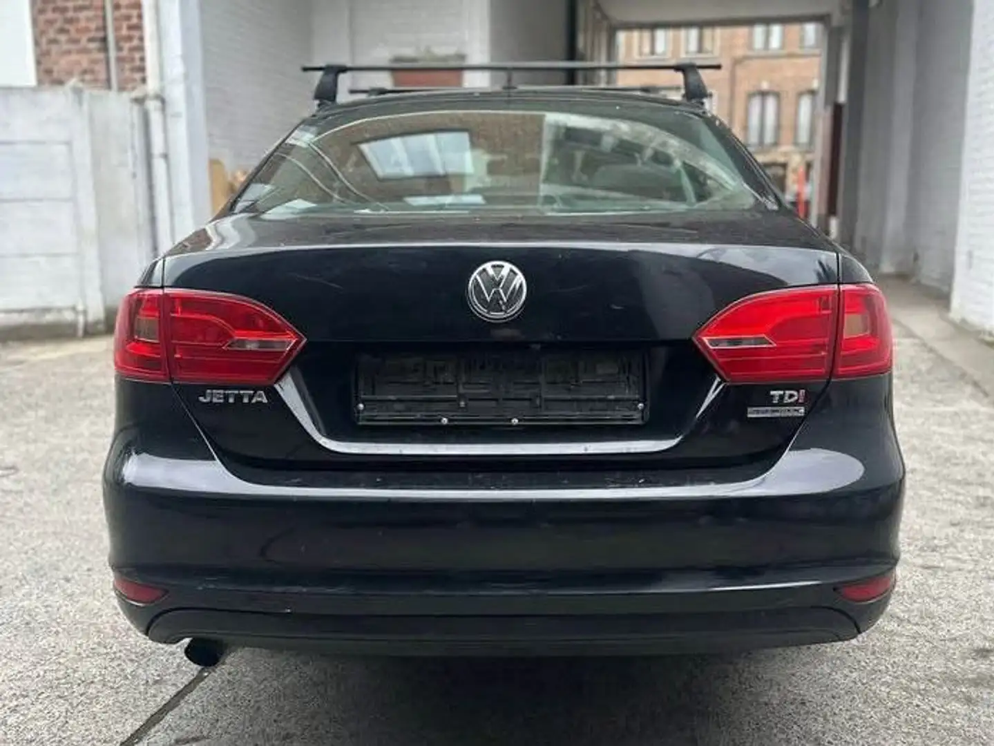 Volkswagen Jetta Jetta 1.6 CR TDi Comfortline BMT Noir - 2