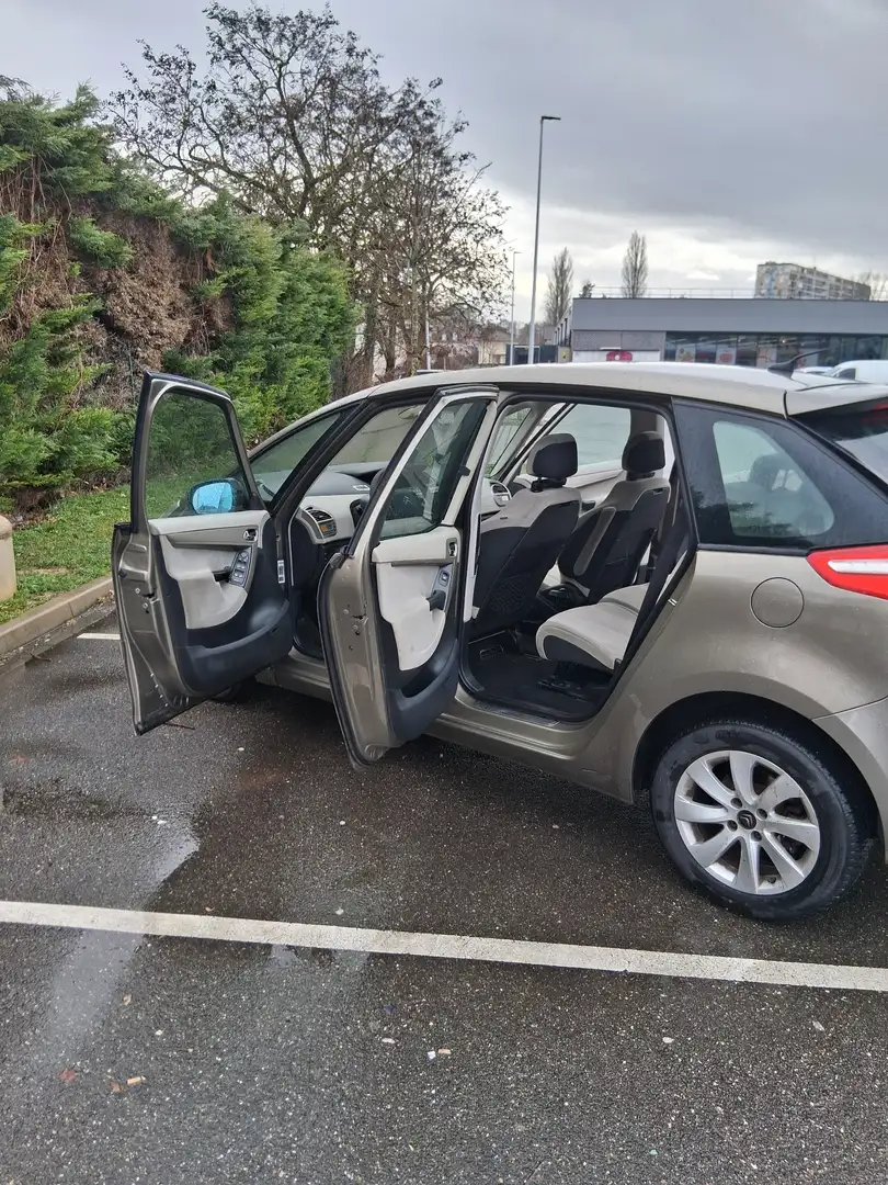 Citroen C4 Picasso Leader 1.6 HDi 110 FAP airDream Pack - 1