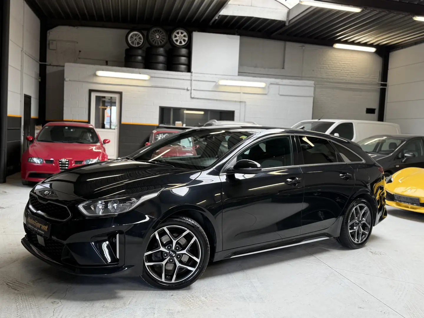 Kia ProCeed / pro_cee'd 1.4 T-GDi GT-Line DCT ISG Negro - 1