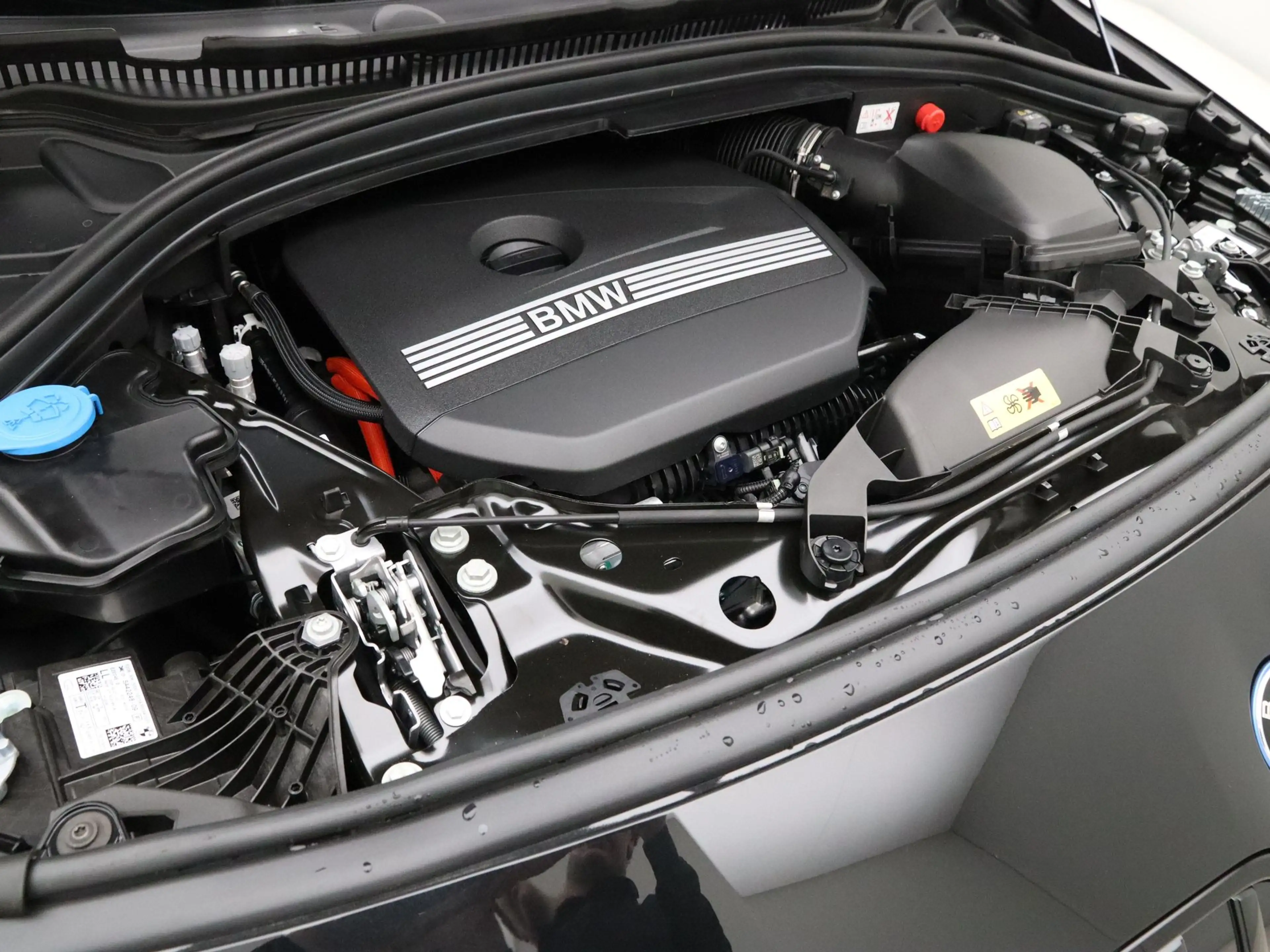 BMW 225 2 serie Active Tourer 225e xDrive — photo 4