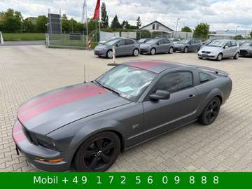 GT 4,6 V8 LEDER AUTOMATIK SPORTAUSP