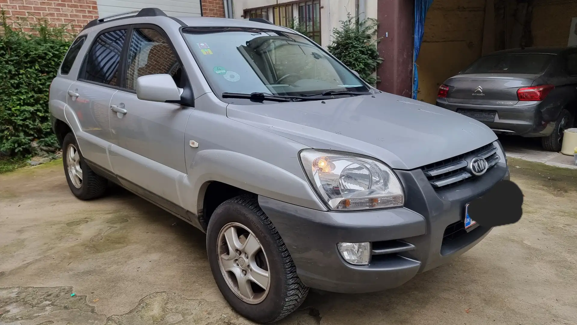 Kia Sportage 2.0i 16v // 4x2 Grijs - 2