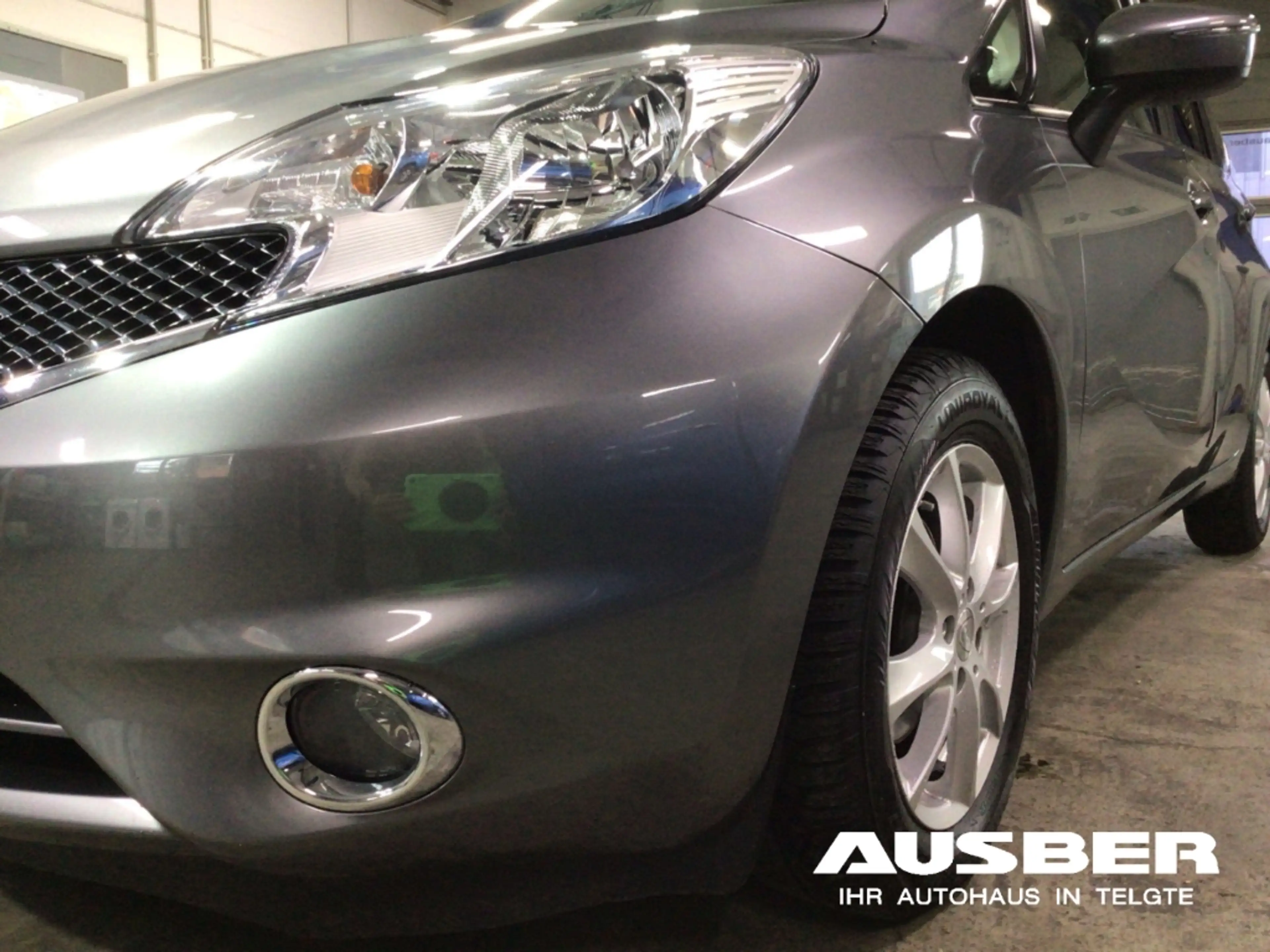 Nissan Note Acenta Automatik Navi Rücksitzbank verschiebbar — photo 6