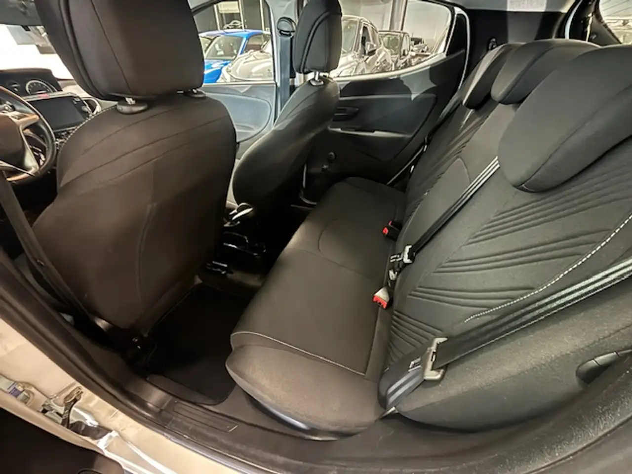Lancia Ypsilon 2021 — фото 7
