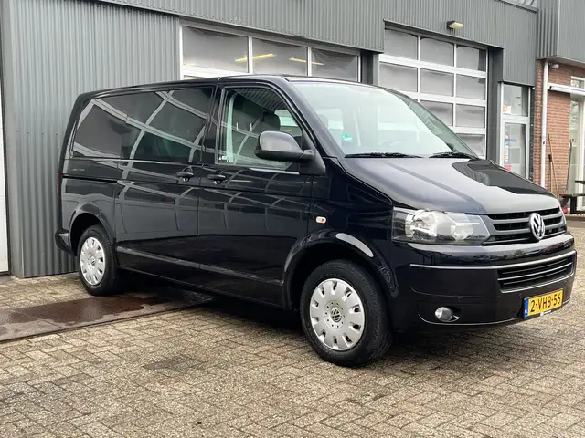 Volkswagen T5 Transporter 2.0 TDI L1H1 DC Invalide aanpassing 2x schuifdeur
