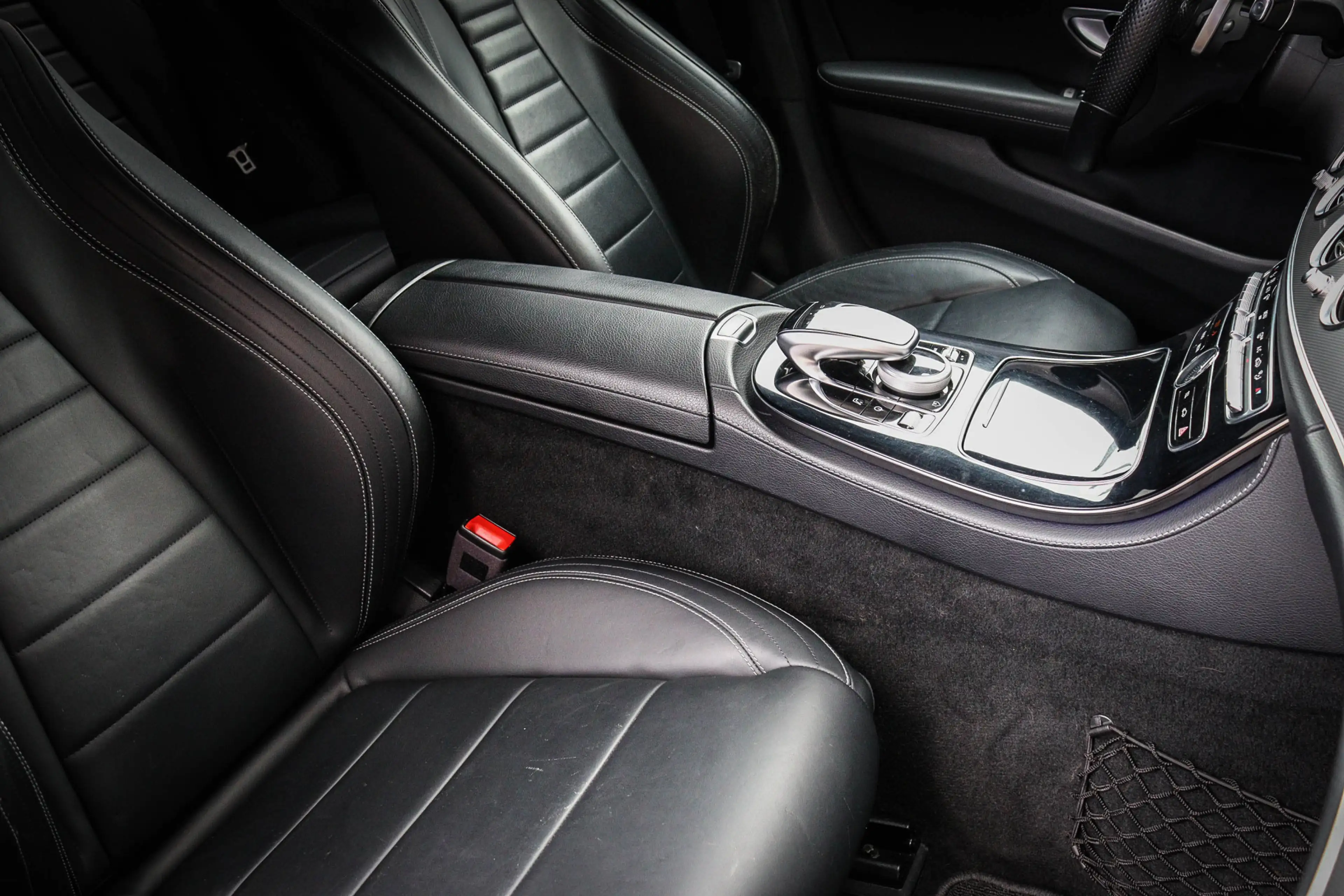 Mercedes-Benz E 250 Estate Business Net binnen-Nu al te bezichtigen — photo 16
