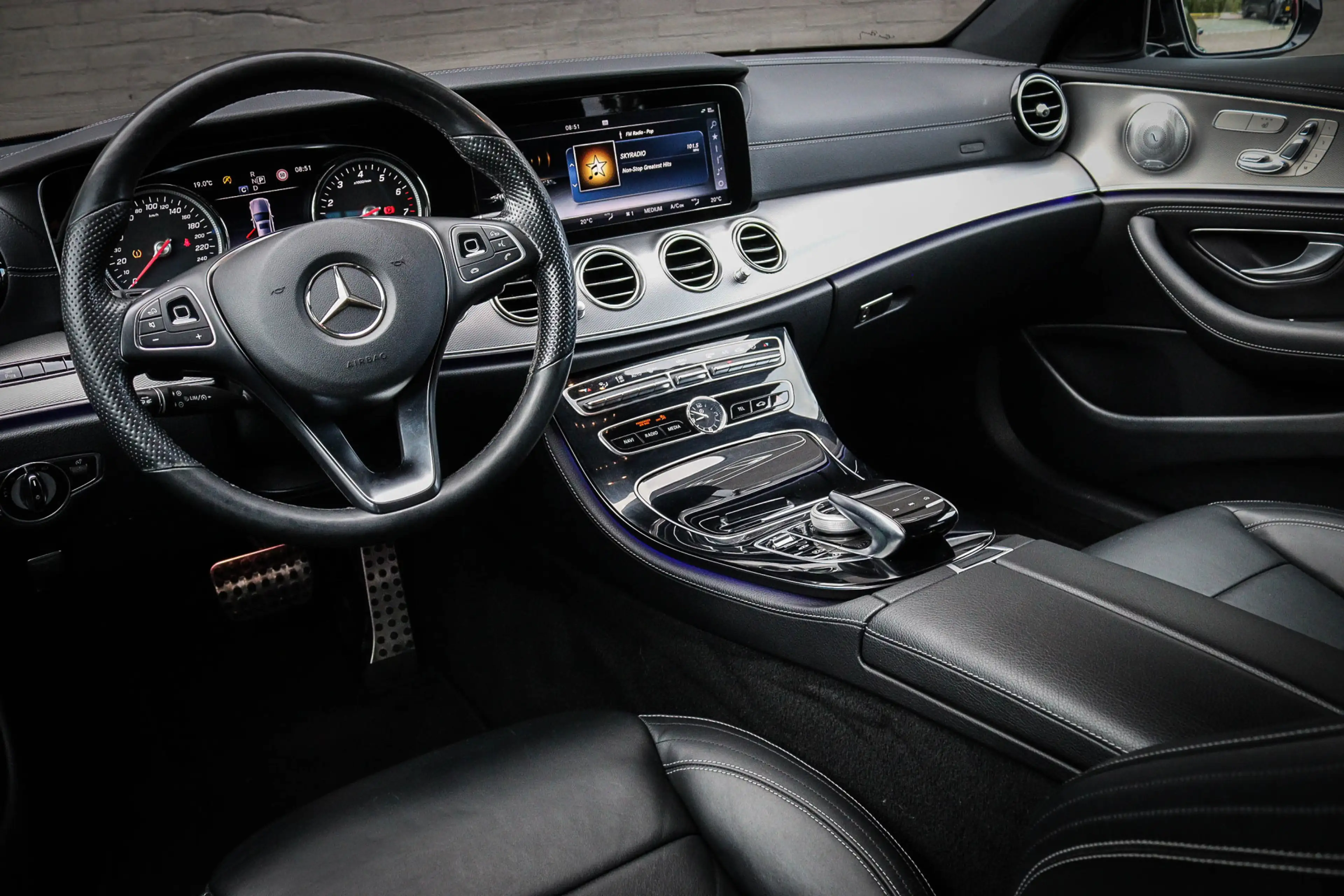 Mercedes-Benz E 250 Estate Business Net binnen-Nu al te bezichtigen — photo 4