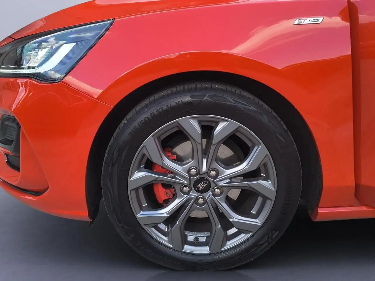 Ford Focus 1.0 EcoBoost Hybrid 125 CV ST-Line Tetto apribile, миниатюра 20