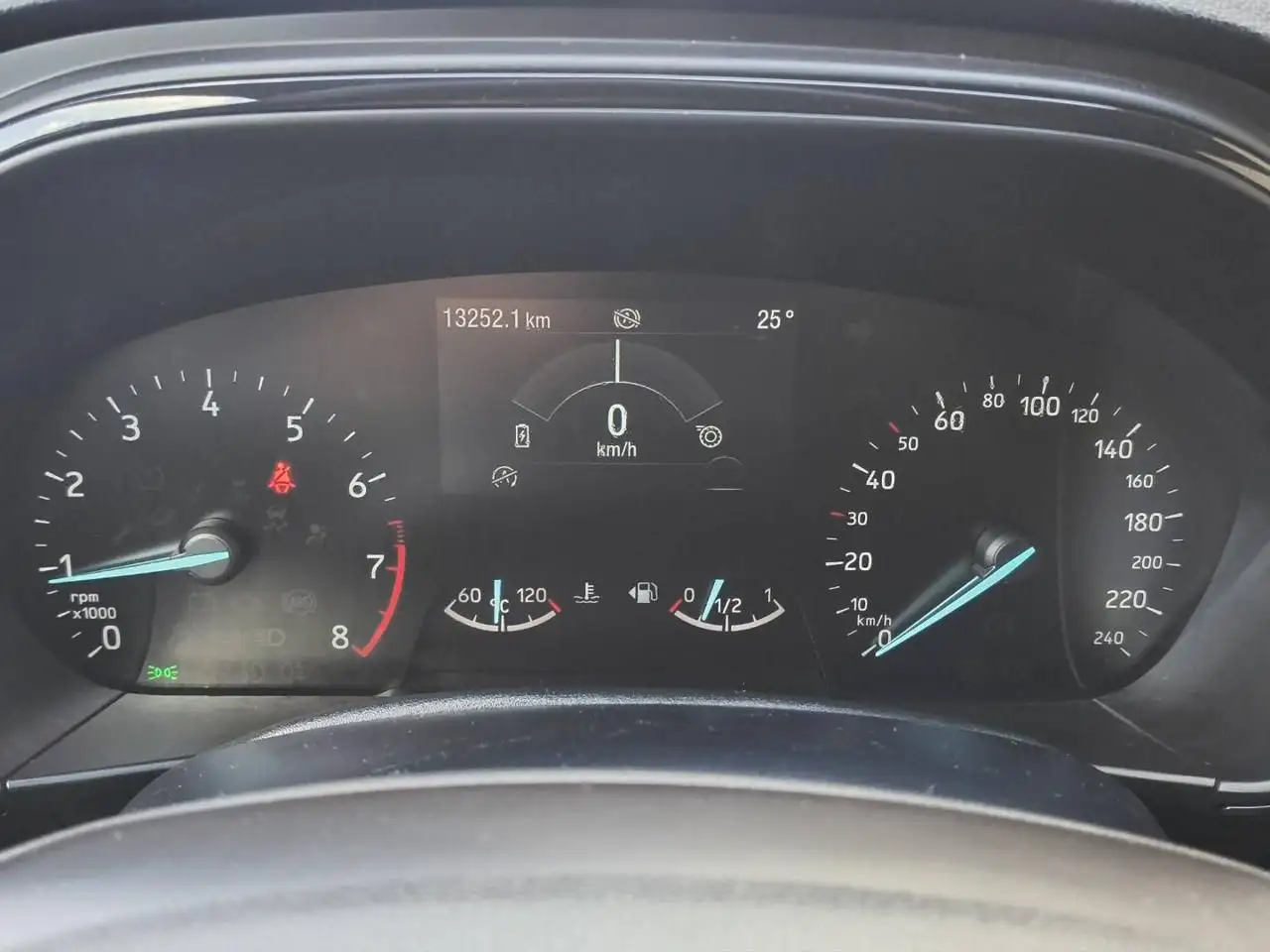 Ford Focus 1.0 EcoBoost Hybrid 125 CV ST-Line Tetto apribile, миниатюра 12