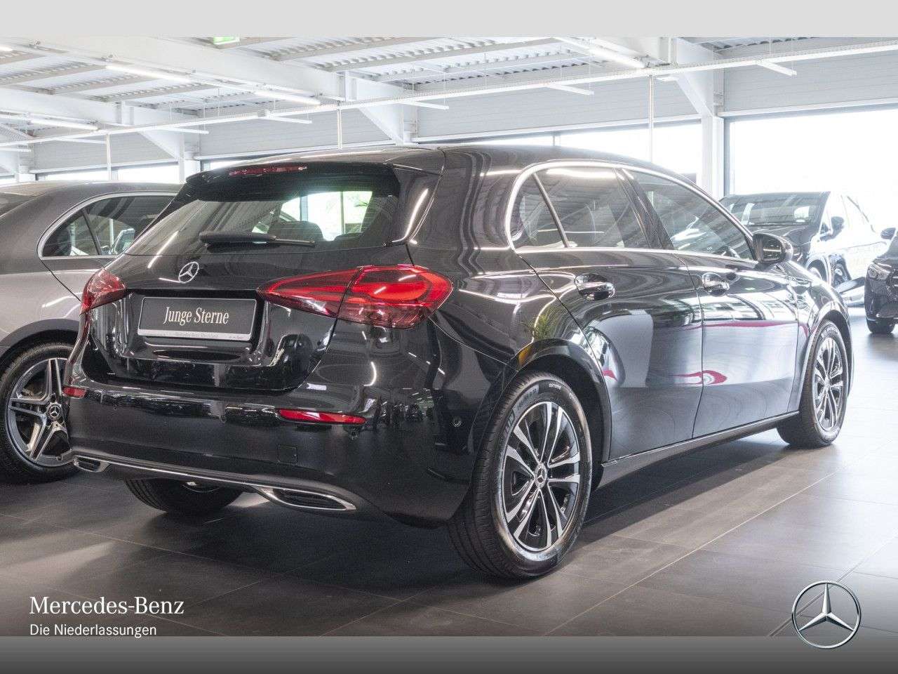Mercedes-Benz A 180
