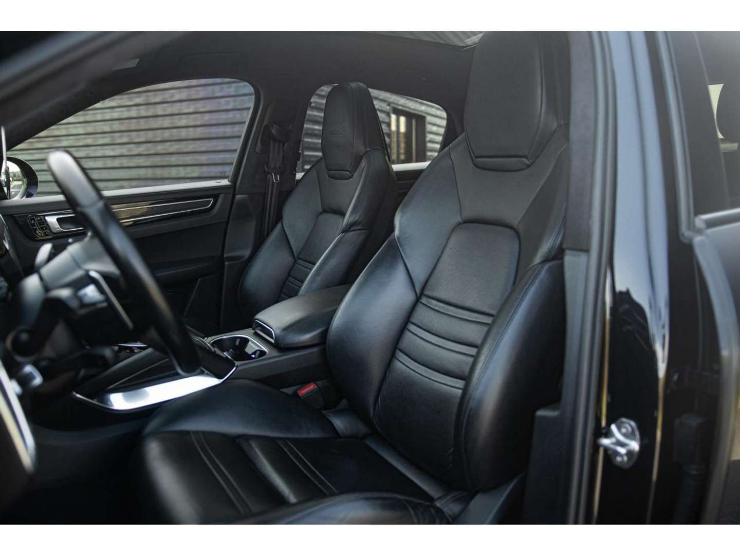 Porsche Cayenne Turbo S E-Hybrid - 2020 - Joinsteer - #14