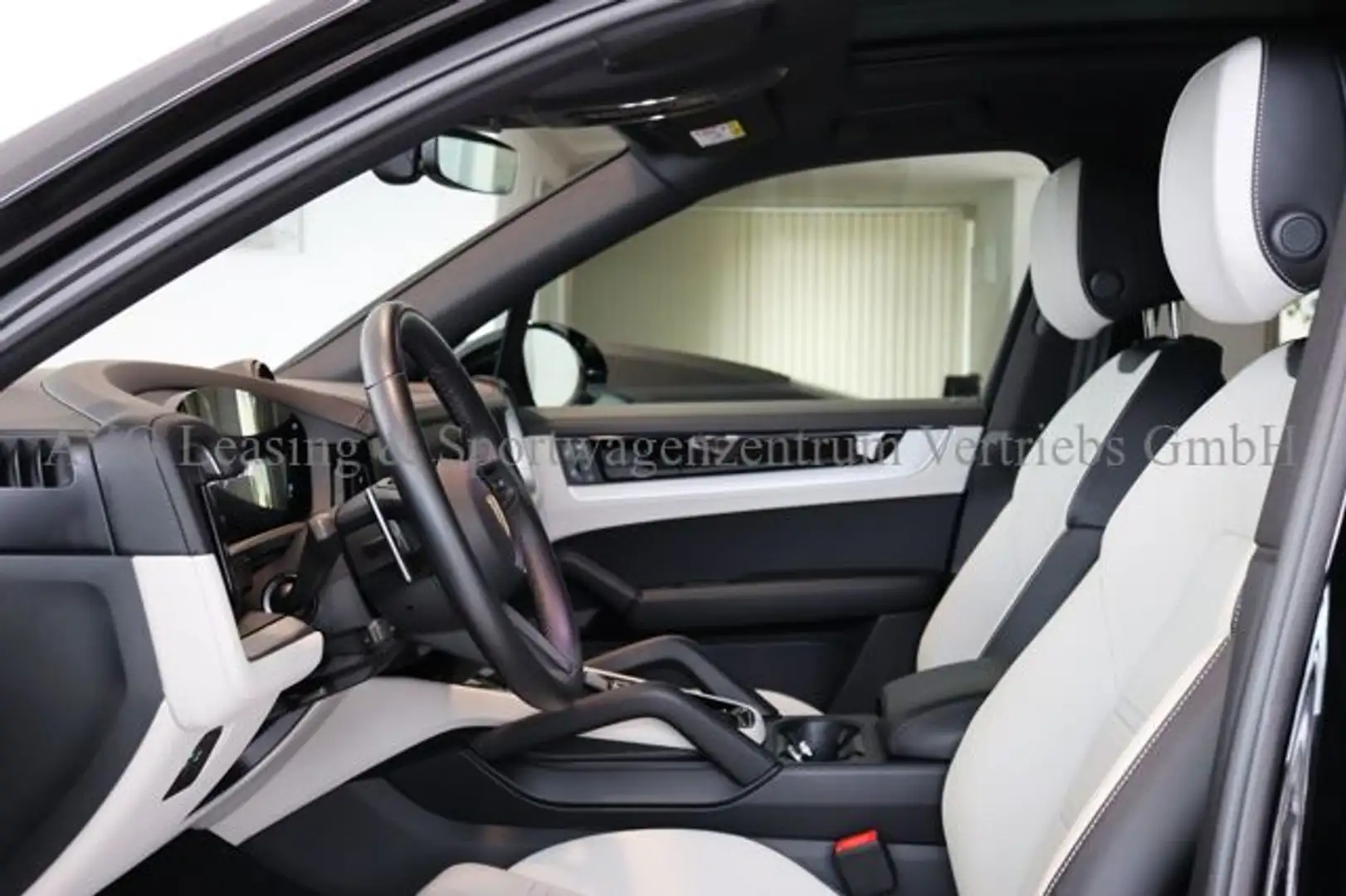 Porsche Cayenne E-Hybrid Dt/1.Hd/Bicolor Leder/Net.88k¤ Noir - 1