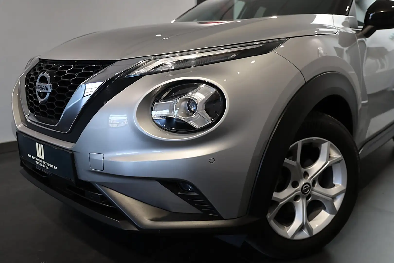 Nissan Juke DIG-T 117 N-Connecta Silber - 2