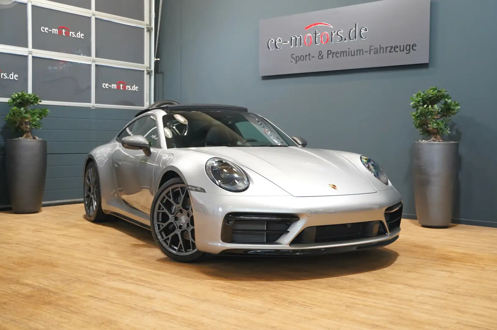 Porsche 911 992 Carrera 3.0 T Handschalter*Liftsystem*PDLS+ Grigio - 1
