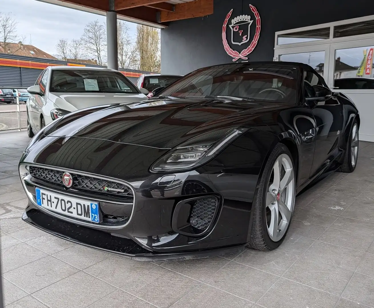 Jaguar F-Type 2.0 T 300CH R-DYNAMIC BVA8 19CV Noir - 1