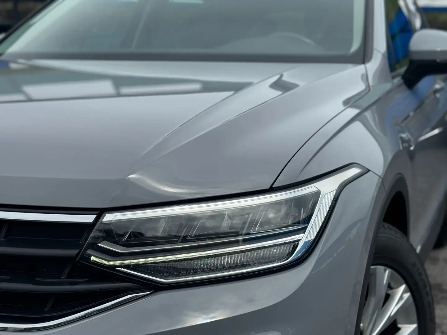 Volkswagen Tiguan 2.0 tdi Life 150cv dsg Grau - 2