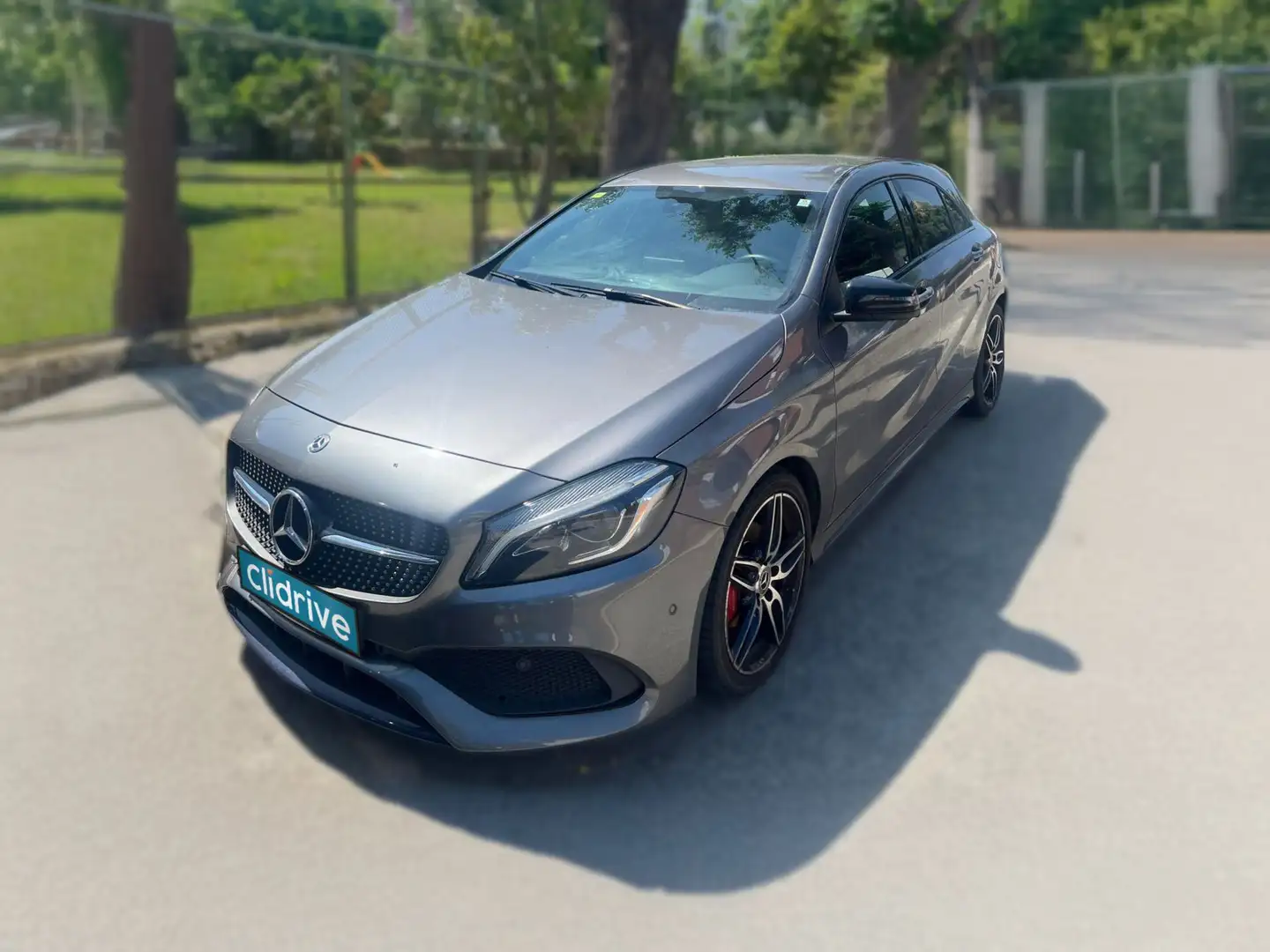 Mercedes-Benz A 200 Gris - 2