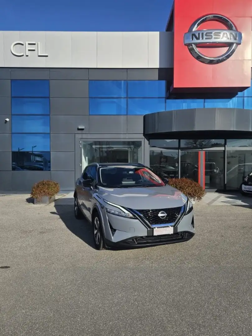 Nissan Qashqai MHEV 140 CV N-Connecta Grau - 1