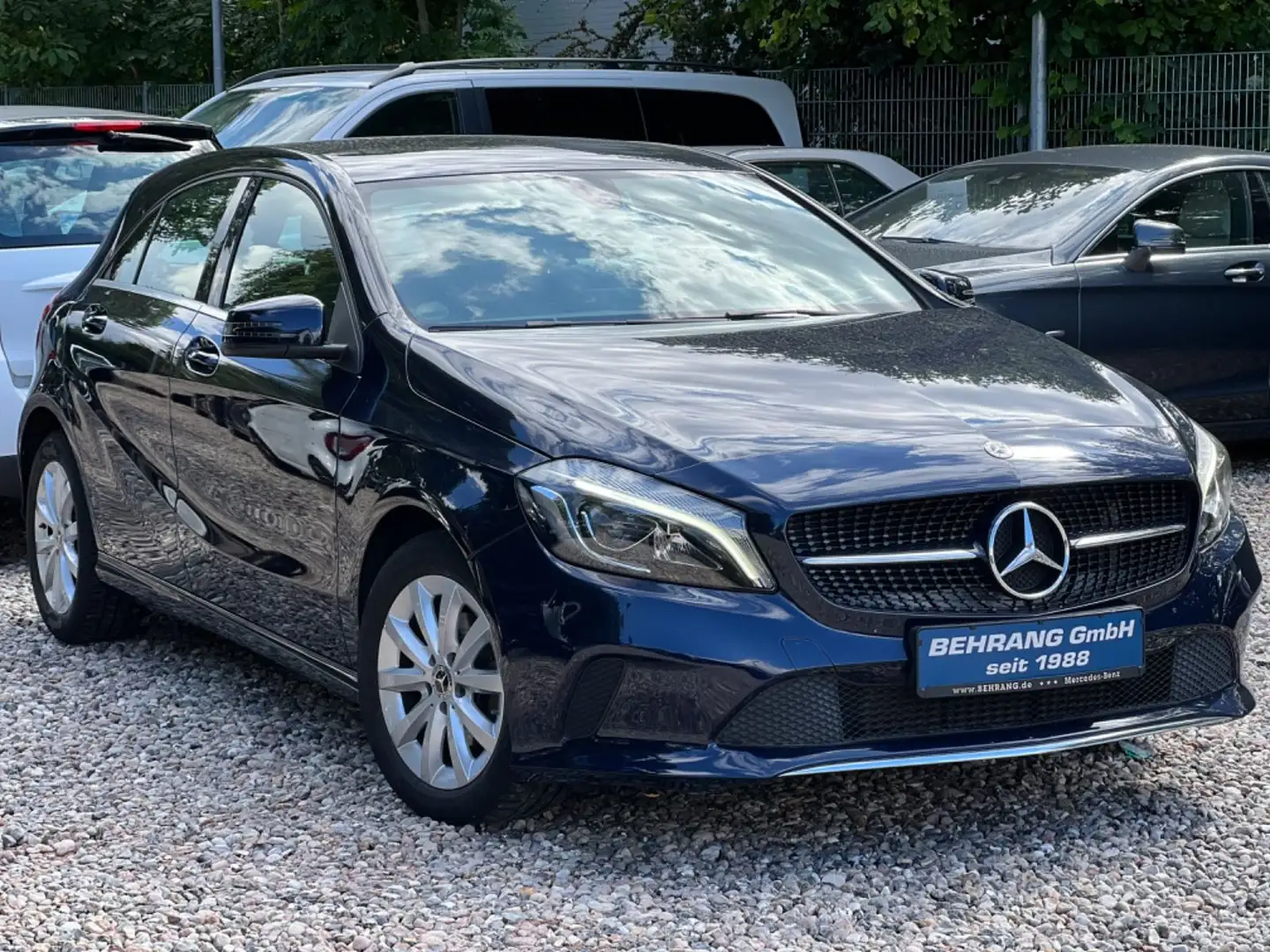 Mercedes-Benz A 160 d *Modell 2018*STYLE*LED*NAVI*KAMERA* Bleu - 1